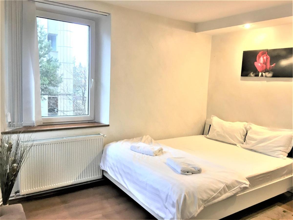 Large Apartment In Ultra-Central Location براشوف المظهر الخارجي الصورة